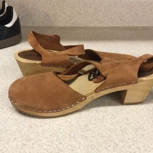 Moheda women’s clogs size 38